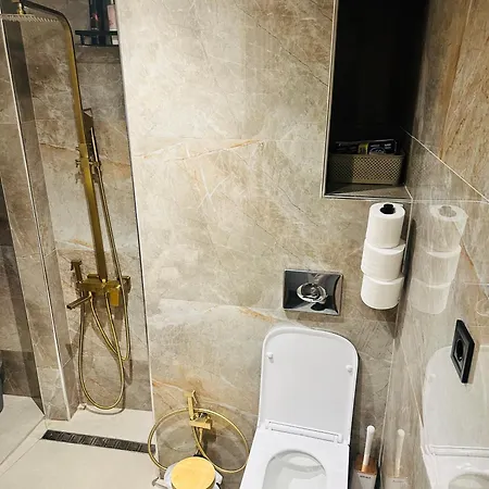 شقة M Boutique Center سالونيك
